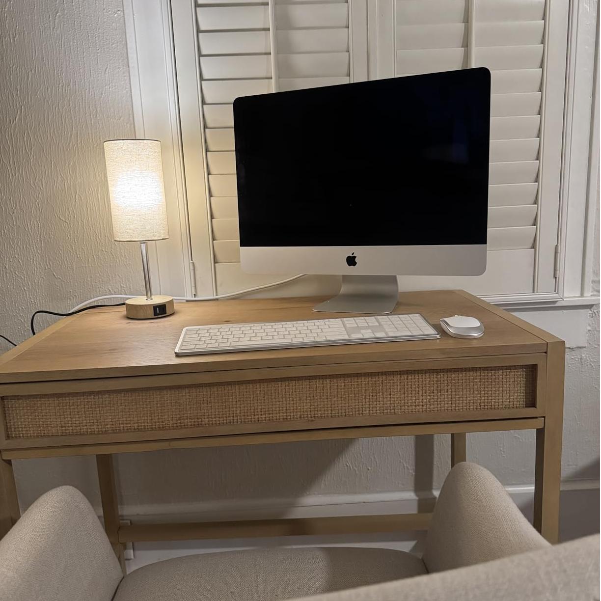 Yuncheng quality table lamp