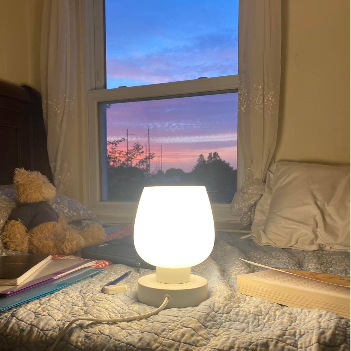 Yuncheng Certified Table Lamp