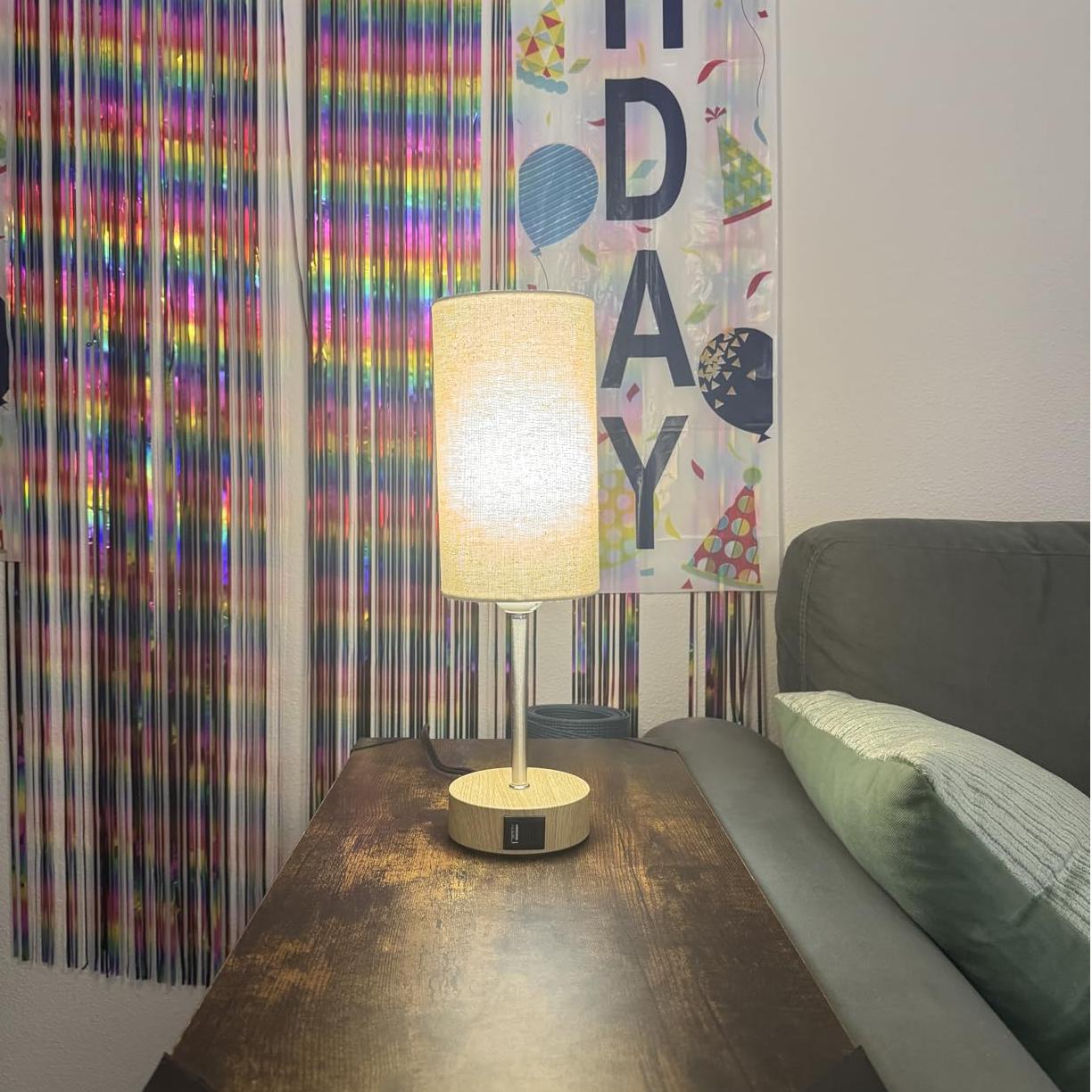 Yuncheng wholesale table lamp