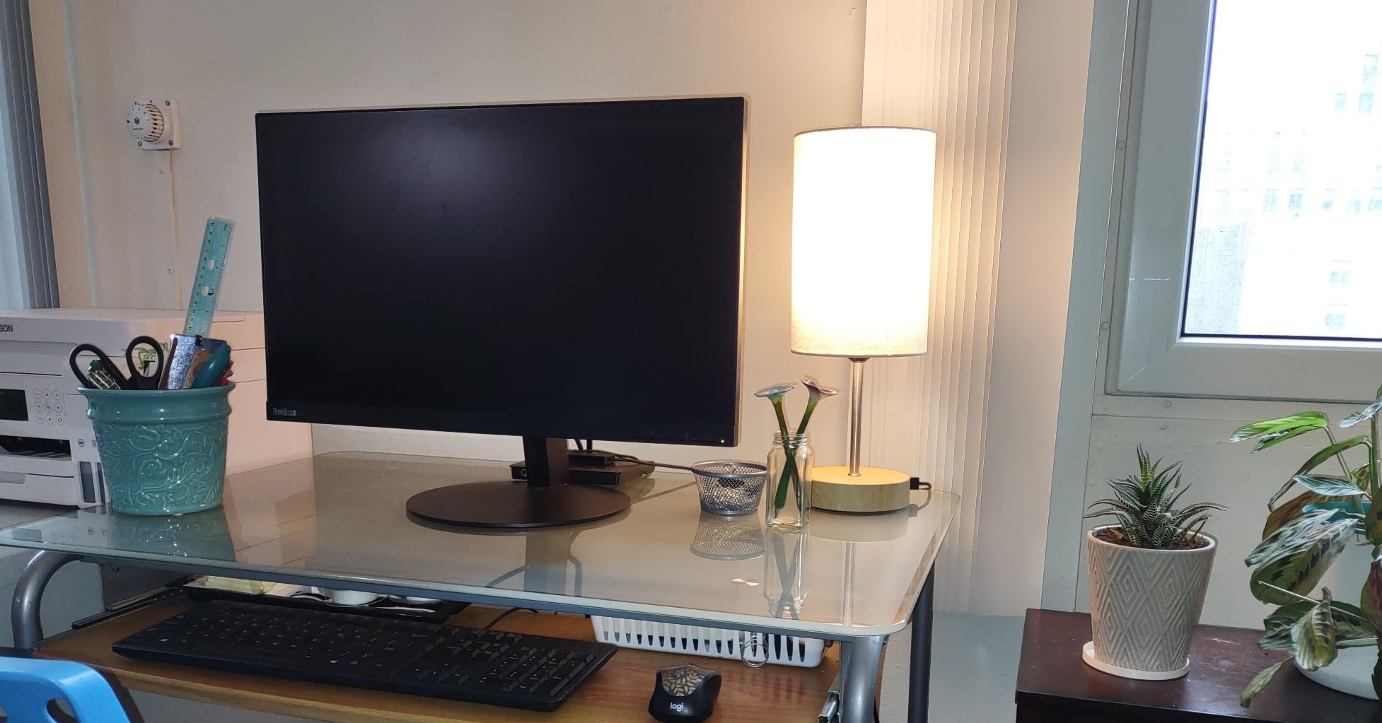 Yuncheng table lamp manufacturer
